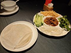 京酱肉丝-北院·果木烤鸭·25年东北菜(创意产业园店)