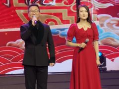 -南风大剧院莎梦二人转剧场
