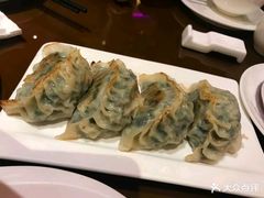 -广州中心皇冠假日酒店·百粤楼