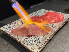 -铭牛烧肉·和牛海鲜自助(高新月牙湖店)