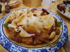 新疆大盘鸡-新疆巴州金丝特餐厅(大钟寺店)