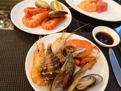 -圣丰索菲特·2 On 988 Café 自助餐厅