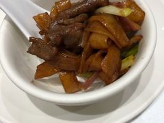干炒牛河-稻香酒家·34年老字号·港式粤菜(汉街店)