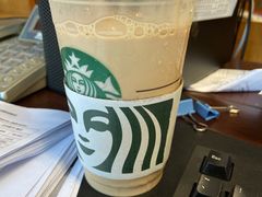 -星巴克(东莞常平富盈广场店)