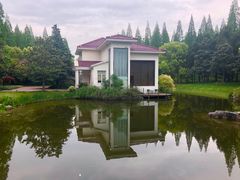 -上海怡沁园度假酒店