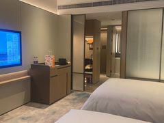 -深圳国际会展中心希尔顿酒店(前海华发冰雪世界店)