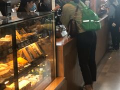 -星巴克(成都东站店)