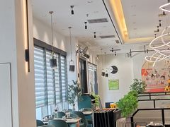 -西语·炭烧牛排(卓越中寰店)