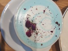 -ZING COFFEE 镜咖啡