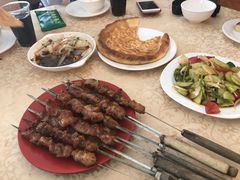 -维吾尔餐厅(宜山路店)