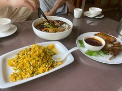 -湖泉水云间餐厅·弥勒地道菜(B座店)