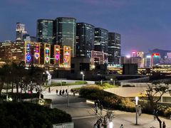 -香港ELEMENTS圆方