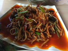 -天天向上素食餐厅(五台山店)