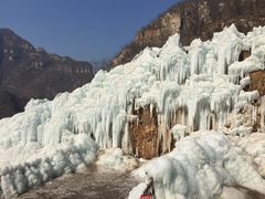 -大平台龙居瀑布旅游区