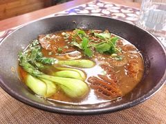 -静香HOUSE·全时段融合餐厅(七星欢乐颂店)