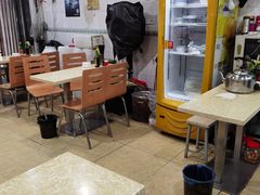 大堂-王记老幺肥肠粉