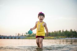 -爱你宝贝孕婴亲子摄影美学馆(绍兴店)