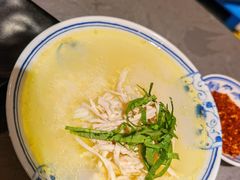 鸡汤饭-肖四女乐山跷脚牛肉(江北星街坊店)