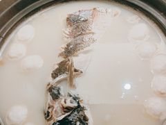 -香山湖家家宴(中山陵店)