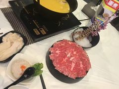 -鲜入围煮花胶鸡海鲜火锅