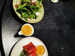 -蝴蝶里·粤菜·点心(龙湖天街&滨江店)