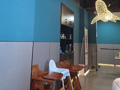 -巧克力渔家.小船海鲜胶东菜(万平口店)