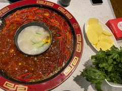 红白鸳鸯-骉骉老火锅(铁像寺路店)