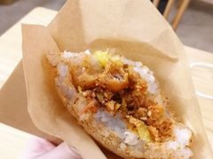 -正南齐北·老街糯米团(洪崖洞店)