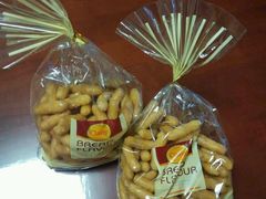 -新利香西饼店(惠友超市店)