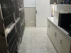 -狗舍宠物医院(四季商业广场店)