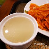逛超市逛累了，买了好多东西，不想在走来走去找东西吃
