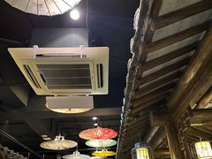 -聚汇三少·龙虾·中餐厅(莫邪路新天地店)