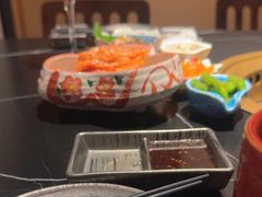 -山川小町·极番烧肉(新地假日广场店)