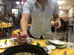 -濠轩阁特色生蚝火锅(水湾路店)