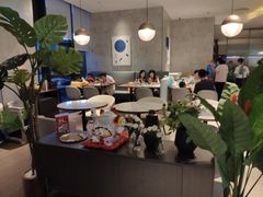 大堂-必胜客(武汉欢乐谷店)