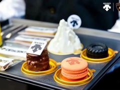 -迪桑特DESCENTE(北京三里屯BLANC店)