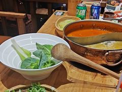-黔诚多彩火锅(甲秀楼店)