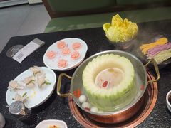 -得意咚瓜·顺德鱼生·冬瓜火锅(深圳首店)