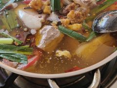 黑豆花酸汤猪脚-星云镇雄黑豆花酸菜猪脚