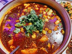-巴特餐饮6加1音乐餐吧·新疆菜