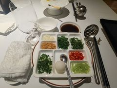 -洋房火锅(上海新天地南北里店)