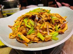 -小菜园新徽菜(合肥天鹅湖万达店)
