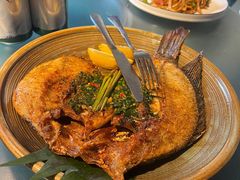 香茅烤鱼-滇越乘象云南餐厅(豆各庄店)