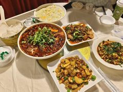 -柏合黄记豆腐皮饭店