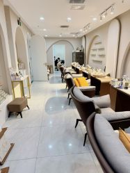 -花系美·美甲美睫精品店