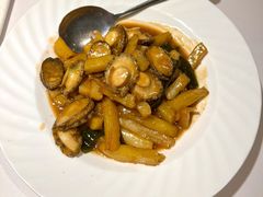 鲍鱼烧土豆-开海·红岛海鲜虾水饺(石老人店)