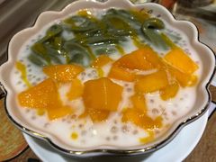-甜心妈妈·榴莲星级糖水(北京路总店)