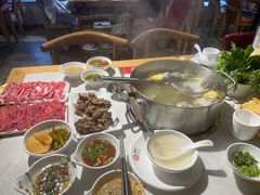 -焯牛潮汕牛肉火锅(云峰街创始店)