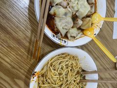 红油抄手-花市豌杂面(民生路店)