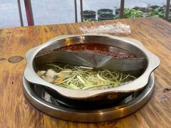 -储奇门鳝鱼火锅(总店)